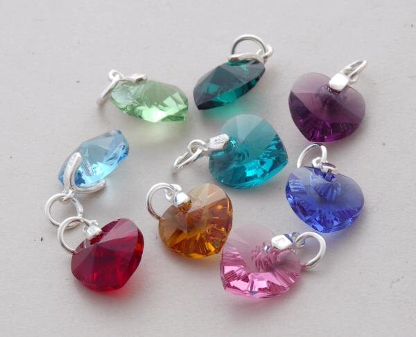 Fügen Sie Eine Persönliche Note ... Birthstone Kristall Herz Charme Sterling Silber von Silverellla