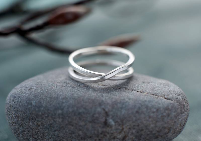 Handgemachter Sterling Silber Wickelring Edgy Wabi Sabi Schmuck Handgemachter Sterling Silber Wickelring Edgy Wabi Sabi Schmuck von SilvergrowthGallery