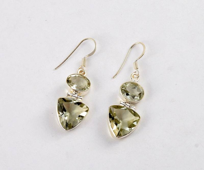 Grüner Amethyst Ohrringe, 925 Sterling Silber, Lünette Tropfen von SilveriumGems