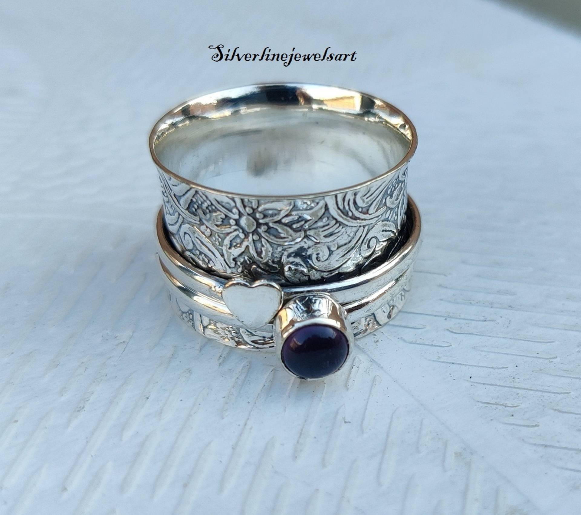 Amethyst Ring, Natürlicher Amethyst, 925 Silber Spinner Sorgenring, Frauen Boho Edelstein Geburtstagsgeschenk von SilverlinejewelsArt