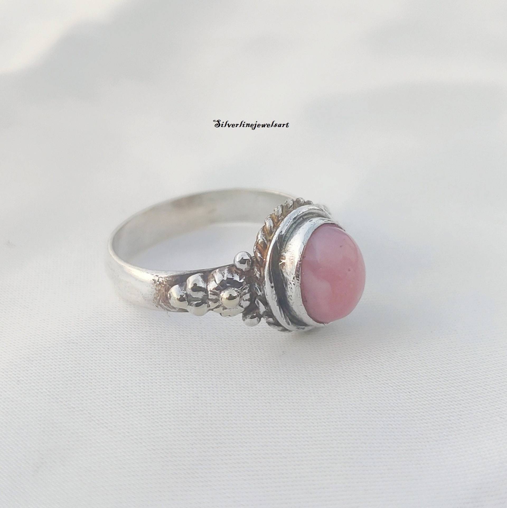 Natürlicher Rosa Opal-Ring, Designer-Ring, Bandring, 925 Sterling Silber Ring, Natürlicher Opal, Opal-Schmuck, Handgefertigter Frauen-Ring, Geschenk von SilverlinejewelsArt