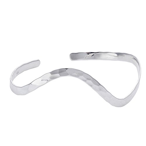 Silverly Frauen 925 Sterling Silber poliert HammeRote Wellig Kurved "S" Form justierbares Armband von Silverly
