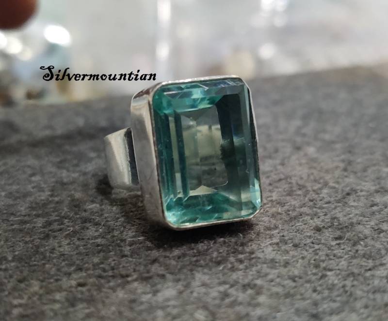 Aquamarin Ring Bandring 925 Sterling Silber Wunderschöner Designer Geburtstagsringe Jubiläumsgeschenk Hübscher von Silvermountian