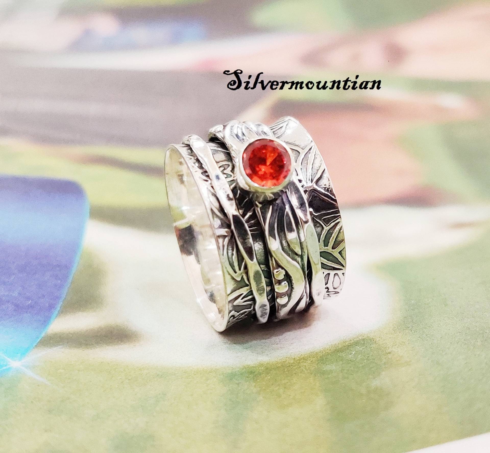 Granat Spinner Ring, 925 Sterling Silber, Hochzeitsgeschenk, Frauen Geschenk, Erstaunlicher Wunderschöner Handgemachter Textur-Bienen-Ring, Geschenk von Silvermountian