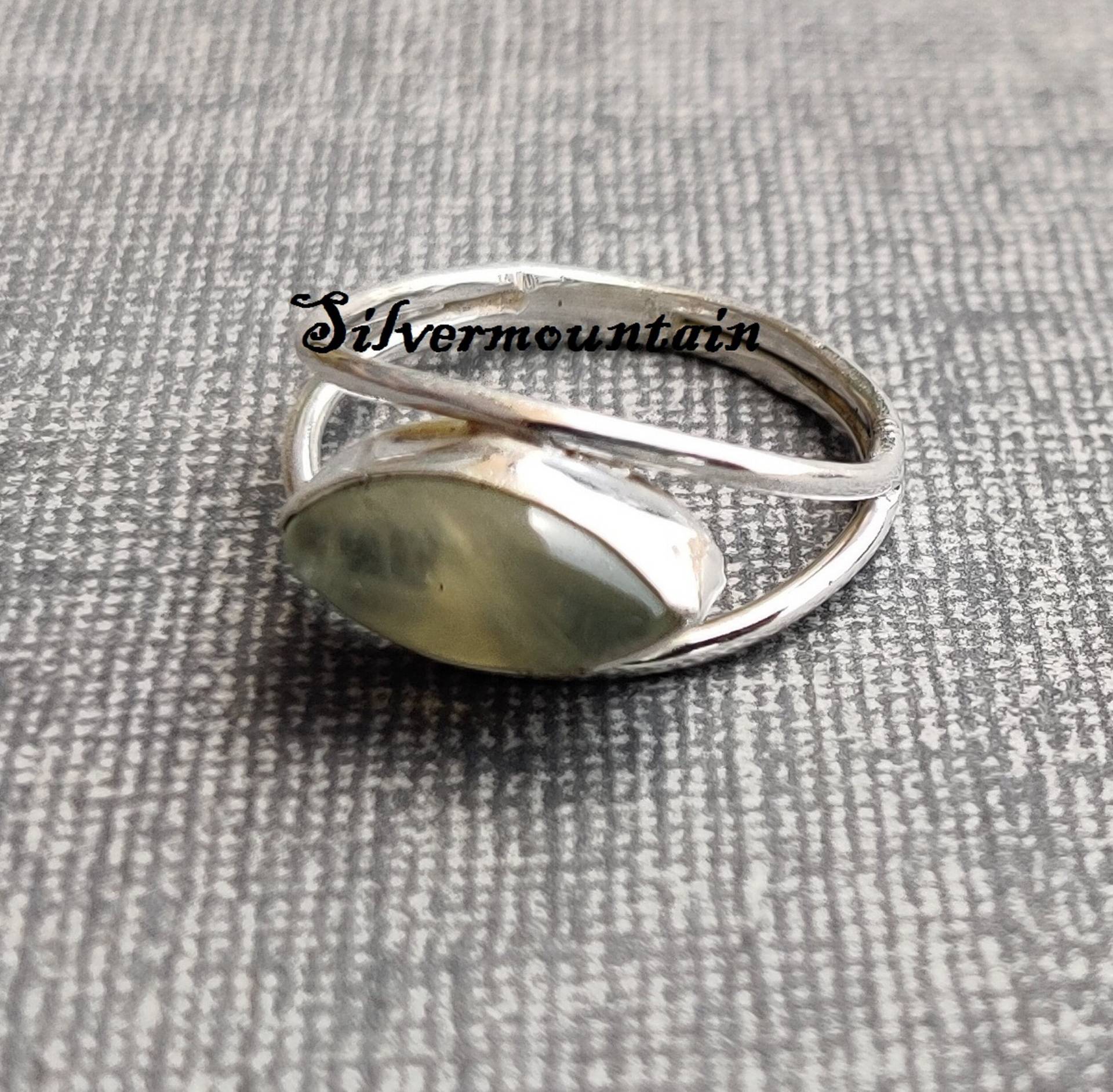 Prehnit Edelstein Ring Marquise Form Designer 925 Sterling Bandring Boho Silber Schmuck Geschenkartikel von Silvermountian