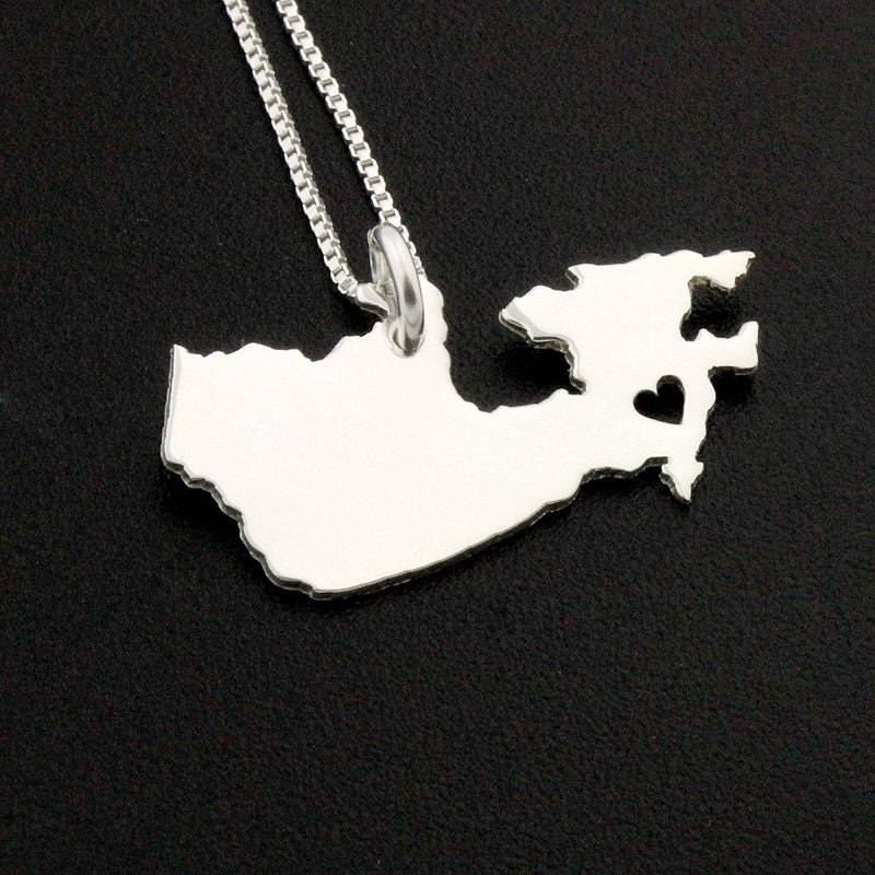Kanada Halskette Personalisierte Sterling Silber I Love Canada Mit Herz Kommt Box Style Kette - Country Charm Necklace Kanada Halskette Personalisierte Sterling Silber I Love Canada Mit Herz Kommt Box Style Kette - Country Charm Necklace von Silversmith925