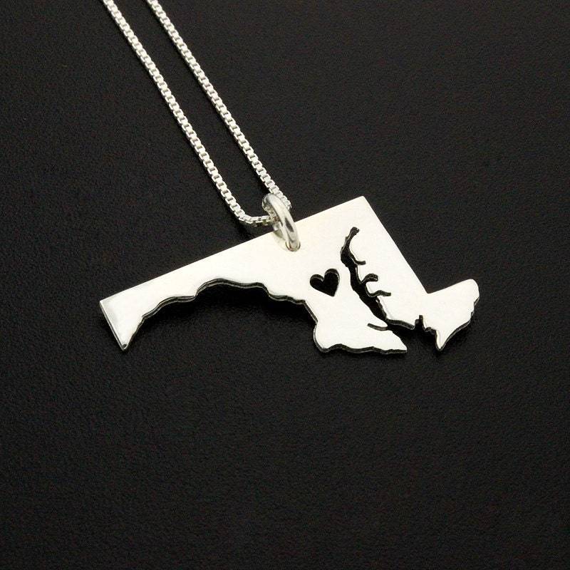 Maryland Halskette Aus Sterlingsilber Ich Liebe Zustand Eingraviert Personalisierte Mit Herz Kommt Box-Kette - Hometown Schmuck Maryland Halskette Aus Sterlingsilber Ich Liebe Zustand Eingraviert Personalisierte Mit Herz Kommt Box-Kette - Hometown Schmuck von Silversmith925