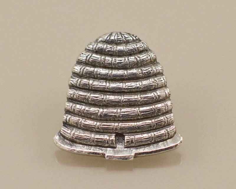 Bienenstock Anstecknadel - Skep Hive Bronze Oder Sterling Silber Krawatte Tack Bienenstock Anstecknadel - Skep Hive Bronze Oder Sterling Silber Krawatte Tack von SilverspotStudio