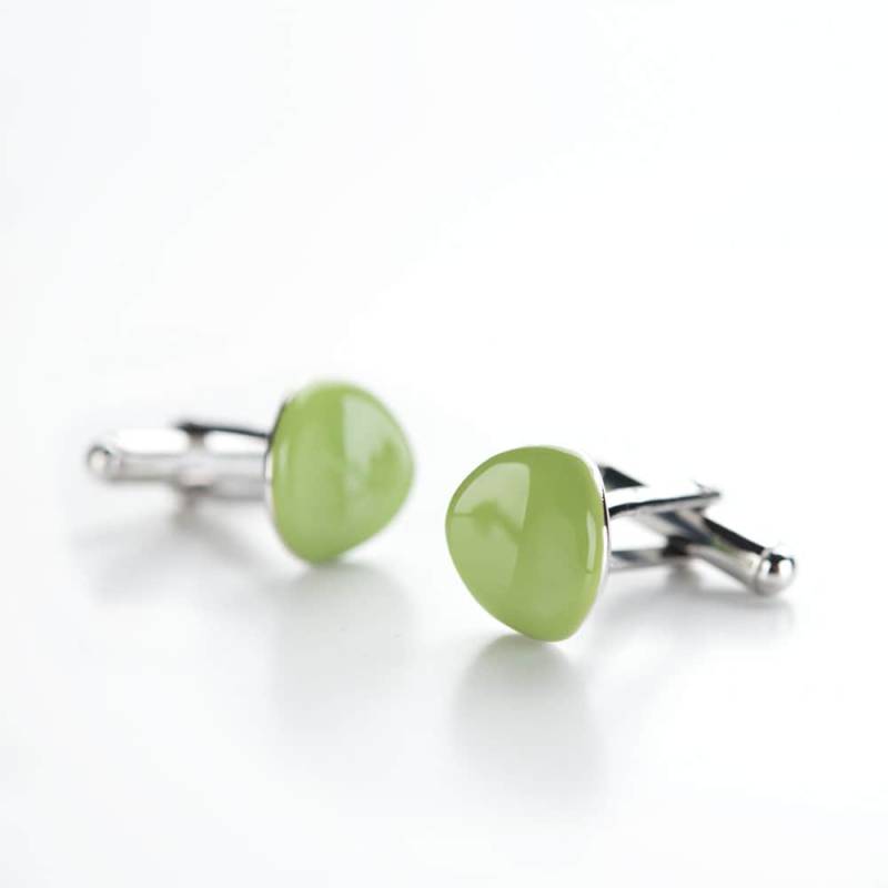 Lindgrüne Petal Manschettenknöpfe Aus Sterlingsilber Und Emaille, Original Geschenk Für Ihn von SilviaGagliardini