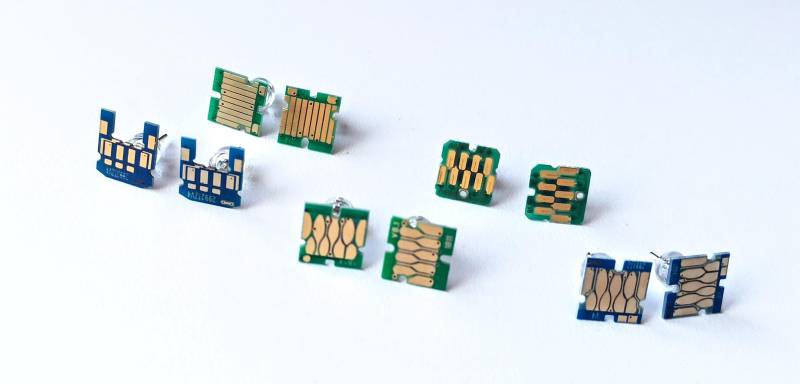 Recycled Computer Part Ohrringe Mikrochip Ohrstecker von SilviaOrtizDeLaTorre