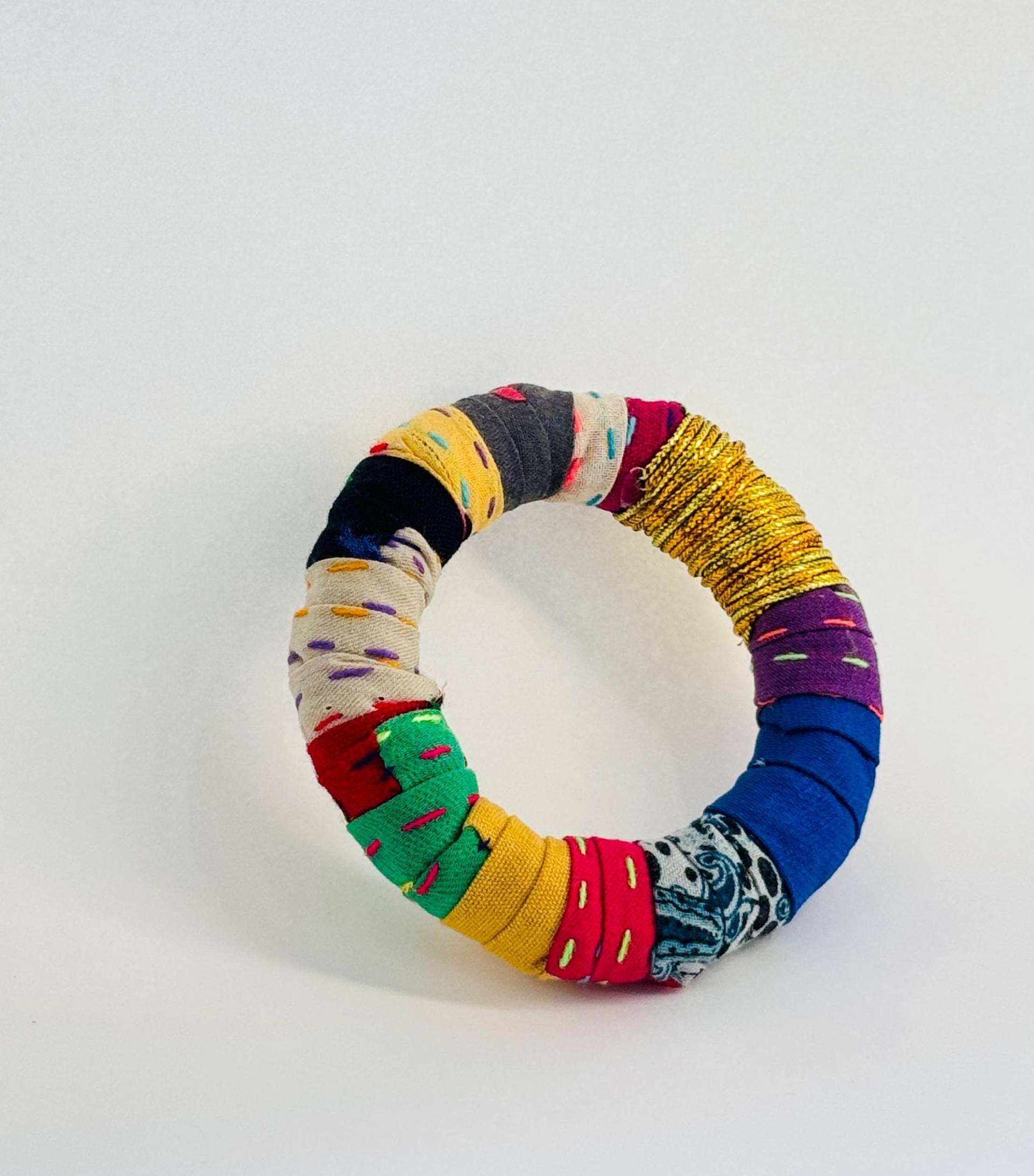 Handgemachtes Stoffarmband Handgemachtes Stoffarmband von SimSamDesign