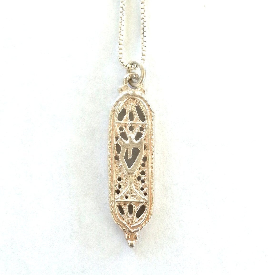 Mezuzah Halsketten-Anhänger - Bar Mitzwa Geschenk Jedaica Schmuck Mezuzah Halsketten-Anhänger - Bar Mitzwa Geschenk Jedaica Schmuck von SimaGamlielJewelry