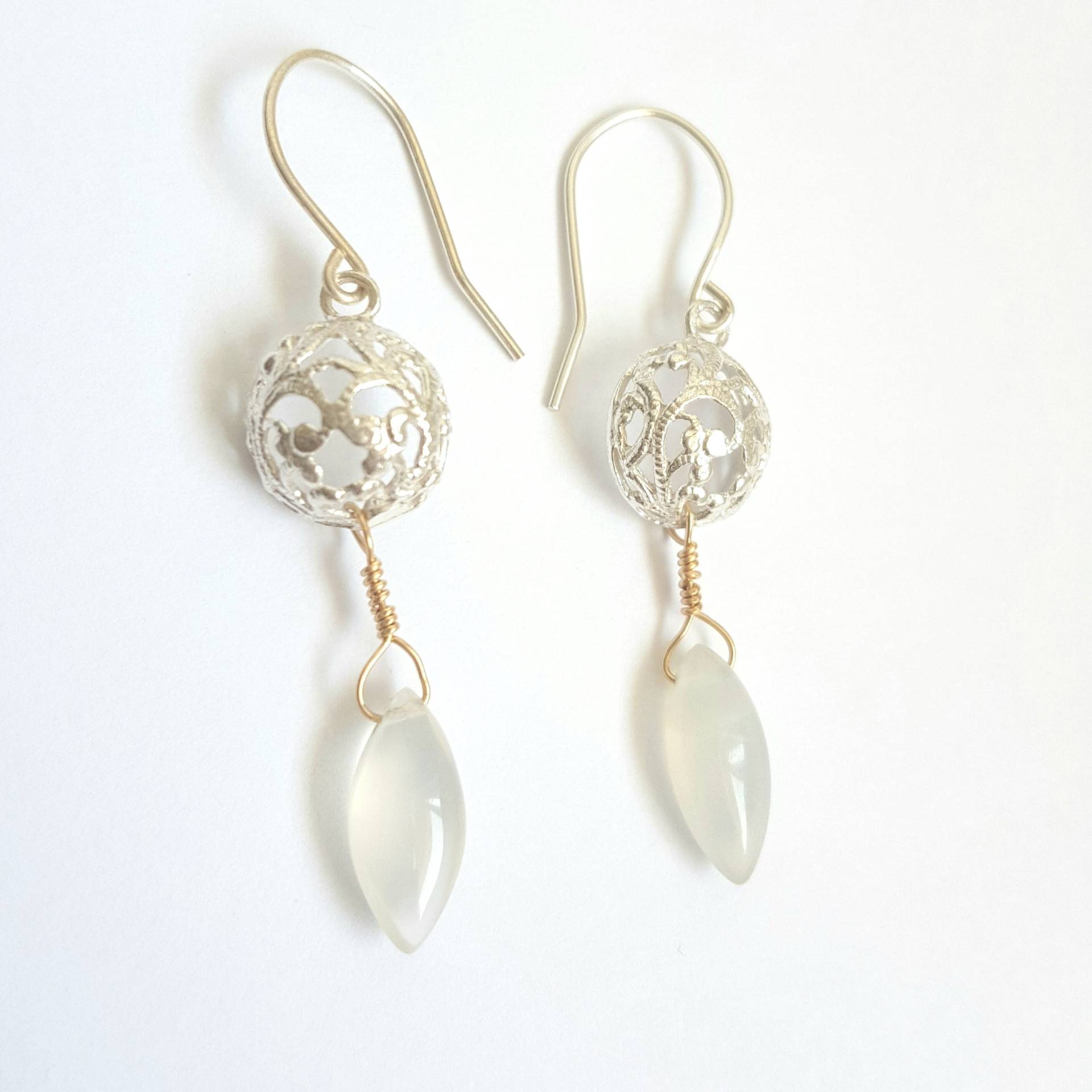 Weiße Ohrringe Silber Filigrane - Einzigartige Handgefertigte Schmuck Weiße Ohrringe Silber Filigrane - Einzigartige Handgefertigte Schmuck von SimaGamlielJewelry
