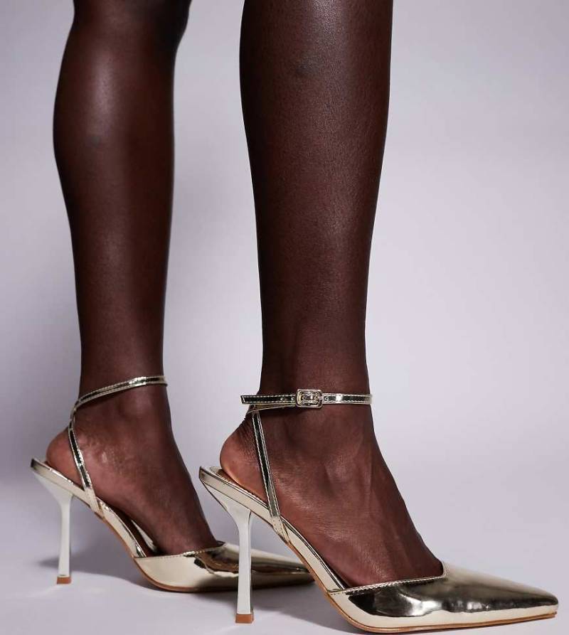 SIMMI London - Bebbo - Pumps in Gold mit offener Rückseite, weite Passform-Goldfarben von Simmi Wide Fit