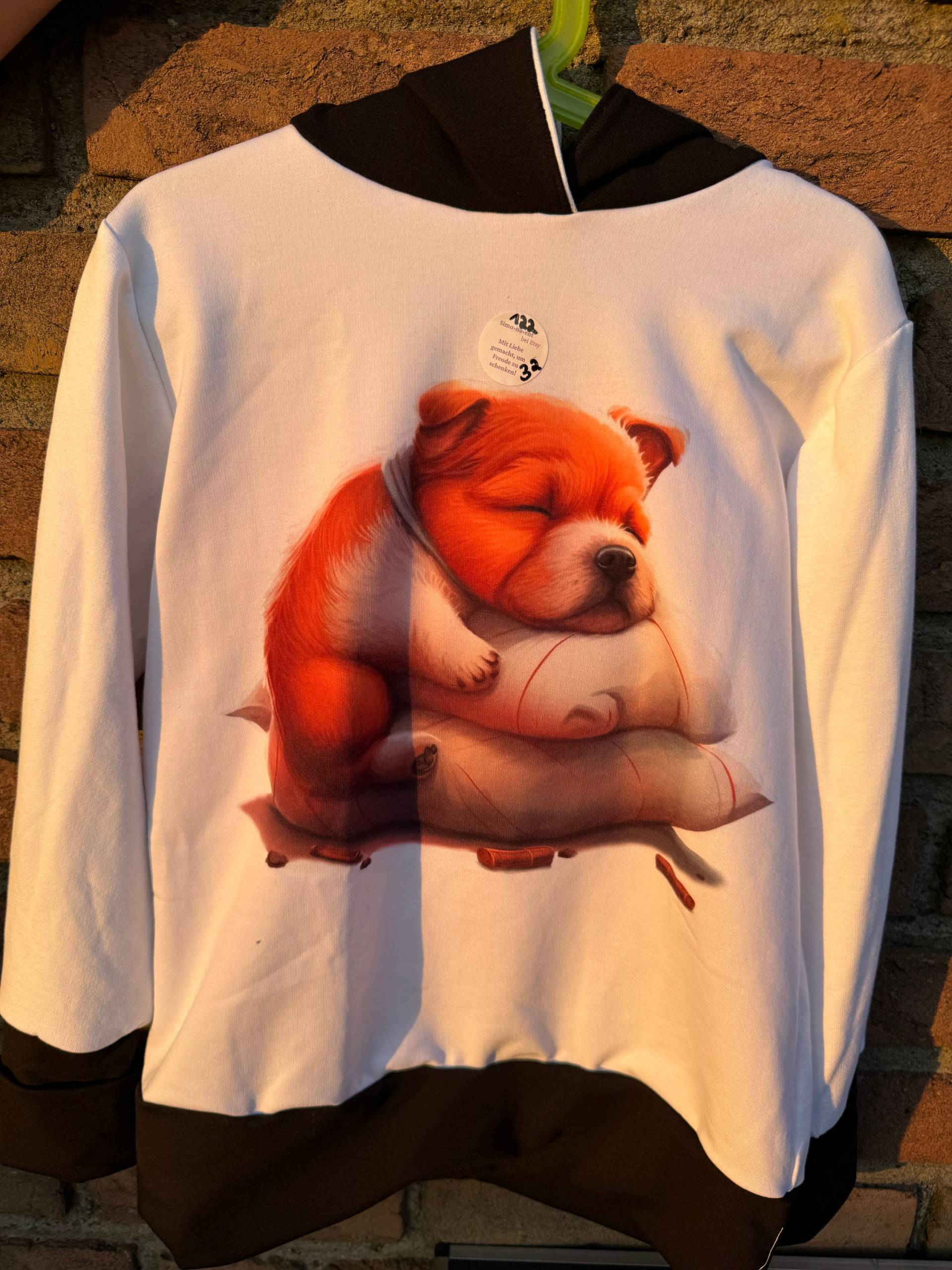 Hoodie Gr. 122/128 Welpe Pullover Mit Kapuze Schlafender Hund Sweatstoff von SimoNAeht