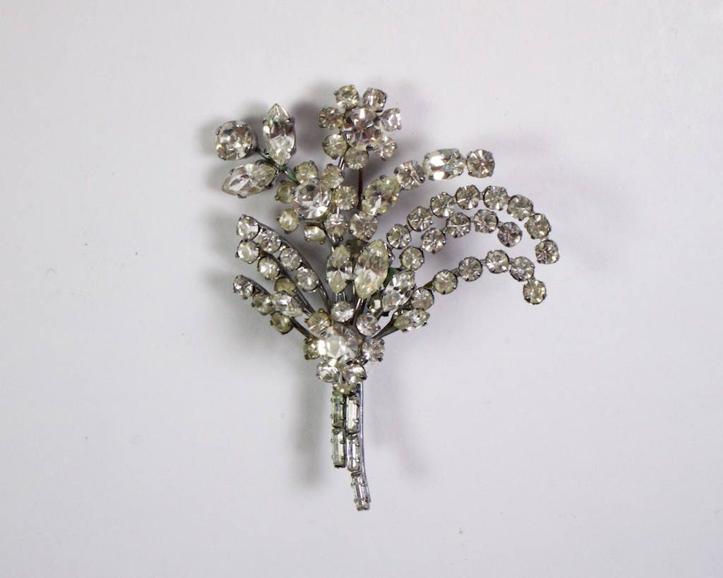 Große Vintage 1940/50Er Jahre Strass Blumen Brosche von SimonCurtisAntiques