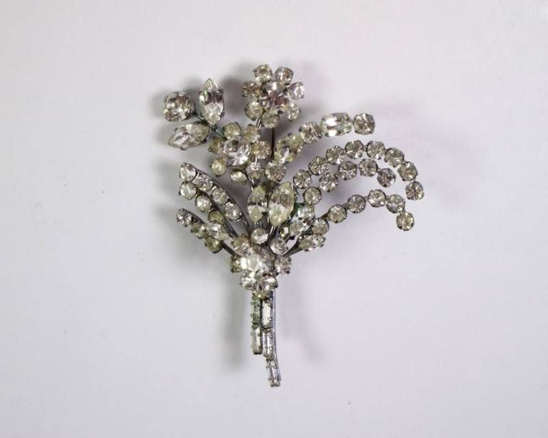 Große Vintage 1940/50Er Jahre Strass Blumen Brosche von SimonCurtisAntiques