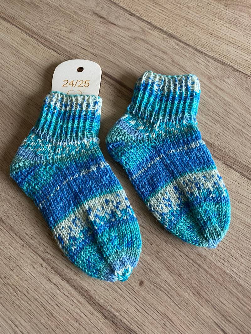 Handgestrickte Socken Gr. 24/25 Handgestrickte Socken Gr. 24/25 von SimonestrickLaden