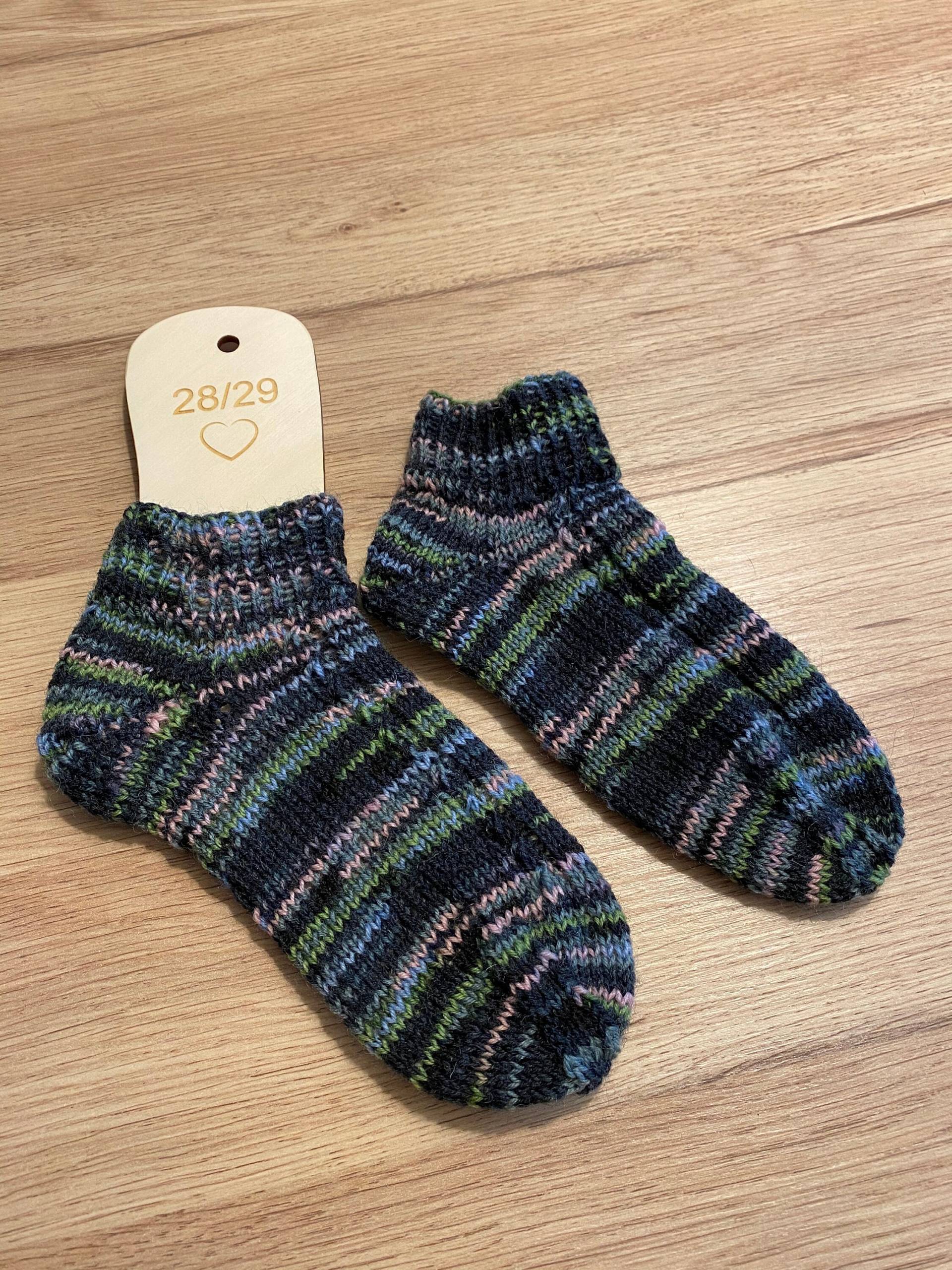 Handgestrickte Socken Gr. 28/29 Handgestrickte Socken Gr. 28/29 von SimonestrickLaden