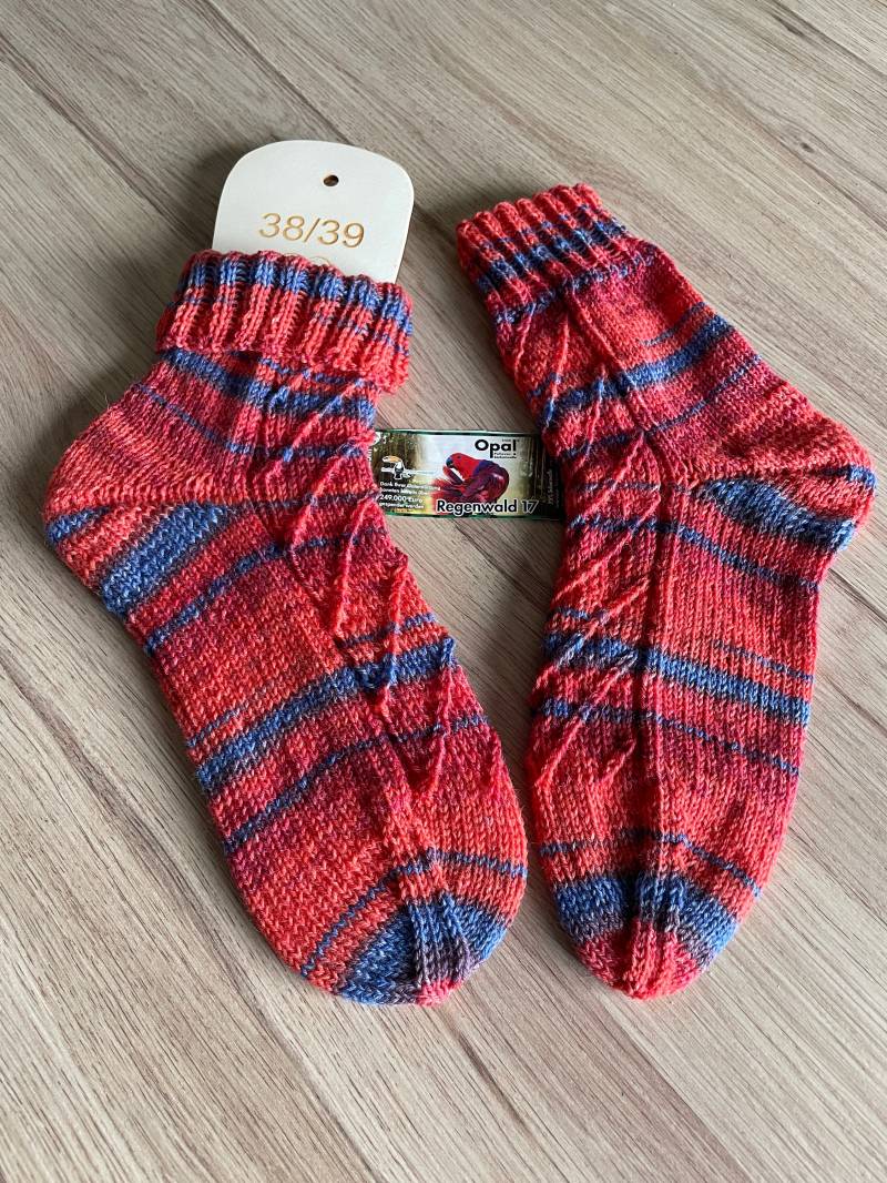 Handgestrickte Socken Gr. 38/39 Handgestrickte Socken Gr. 38/39 von SimonestrickLaden