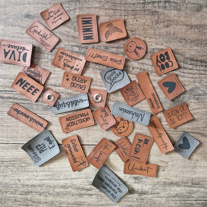 Neu Kunstleder Labels/Patches "Überraschungspaket" - 10Er Set Neu Kunstleder Labels/Patches "Überraschungspaket" - 10Er Set von Simoneys