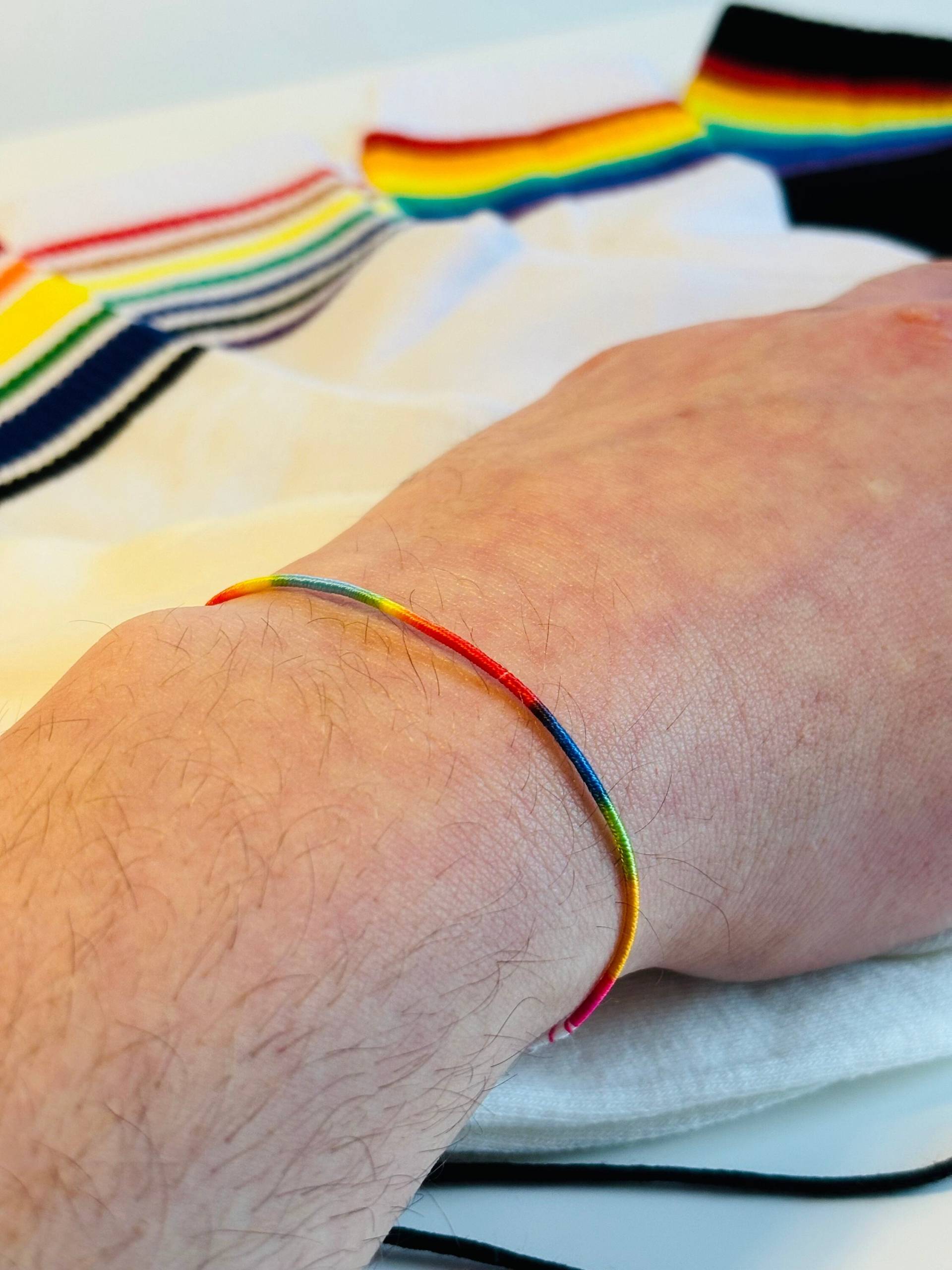 Lgbtq Rainbow Armband, Regenbogen Schmuck, Pride Fußband, Queer Armbänder, Lgbt Bändchen, Csd Festival Monat Band Lgbtq Rainbow Armband, Regenbogen Schmuck, Pride Fußband, Queer Armbänder, Lgbt Bändchen, Csd Festival Monat Band von SimonsRainbowShop