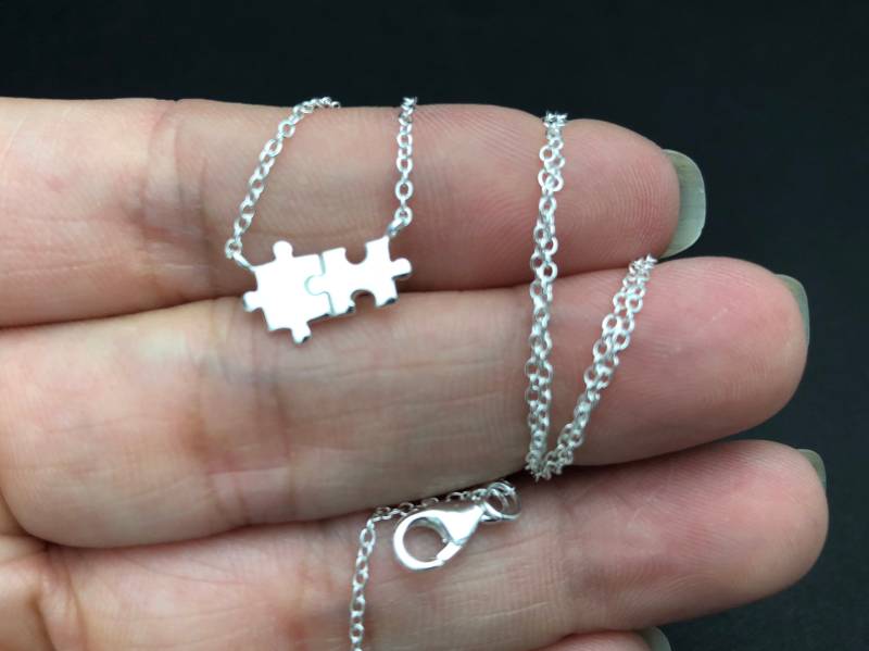 Jigsaw Charm Halskette - Sterling Silber Puzzle Stück Jigsaw Charm Halskette - Sterling Silber Puzzle Stück von SimpleStep