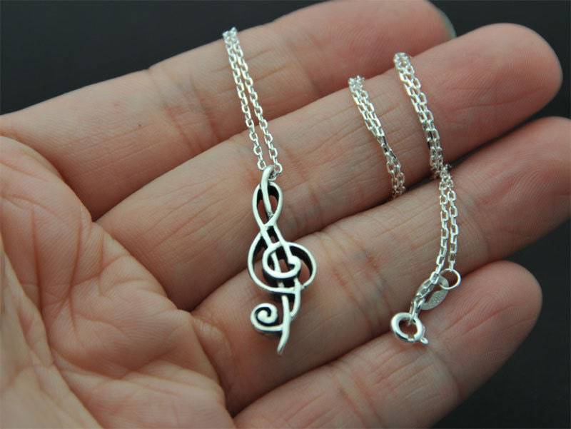 Violinschlüssel Charm Halskette - Sterlingsilber Musik Note Violinschlüssel Charm Halskette - Sterlingsilber Musik Note von SimpleStep