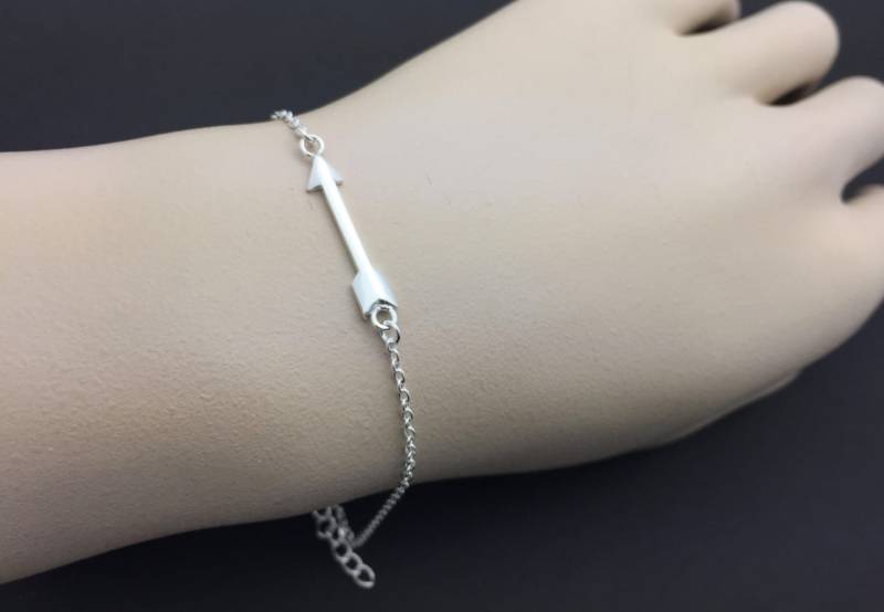Zierliche Pfeil Alle Sterlingsilber Armband Zierliche Pfeil Alle Sterlingsilber Armband von SimpleStep