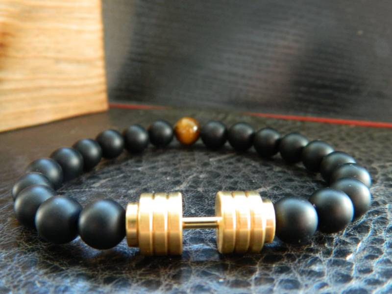 Hantel-Armband. Natürliche Black Matt Achat Tigerauge Perlen Armband. Fitness.determination.sport.motivation Unisex von SimplicityU