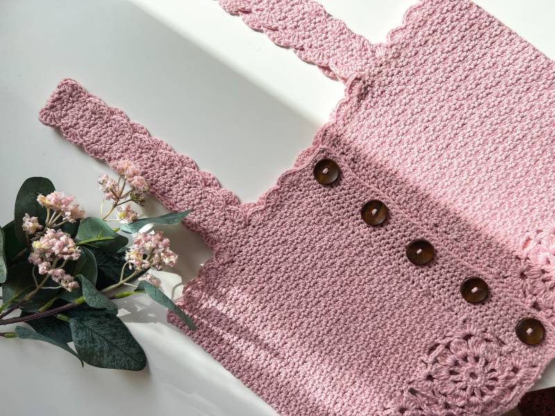 Crochet Oma Square Crop Top Handgemacht Aus 100% Baumwolle von SimplyAndHandmade