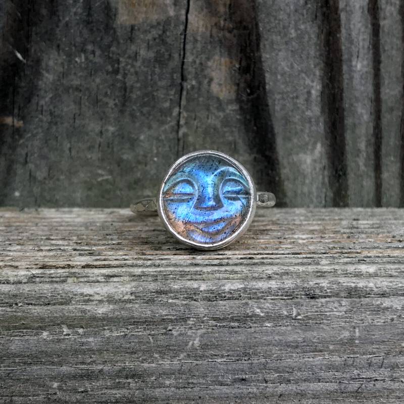 Labradorit Ring - Geschnitzter Mond Gesicht Blau Sterling Silber Schläfriges Labradorit Ring - Geschnitzter Mond Gesicht Blau Sterling Silber Schläfriges von SimplyBoldJD