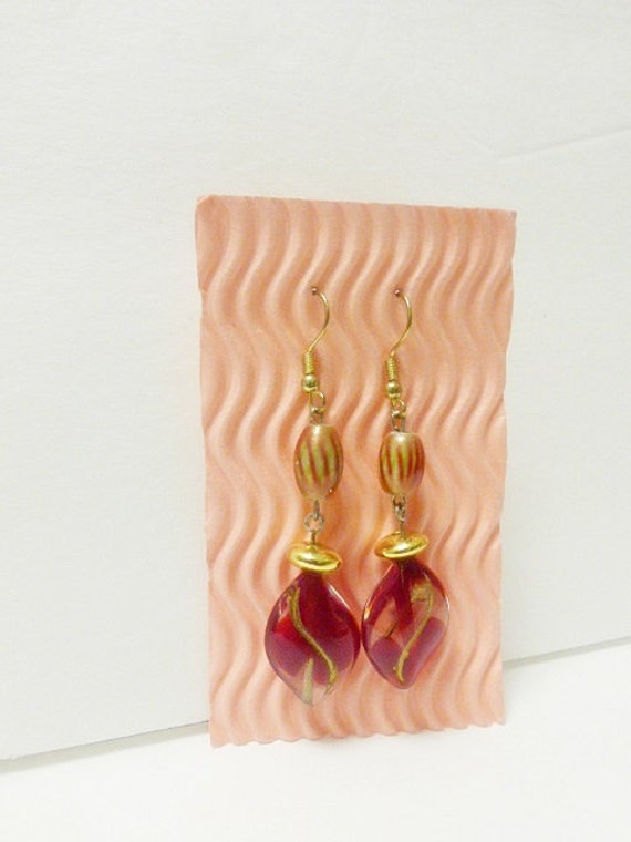 Rot, Orange Und Gold Baumeln Ohrringe Glasperlen Blut Schmuck Rot, Orange Und Gold Baumeln Ohrringe Glasperlen Blut Schmuck von SimplyGailDecoArts
