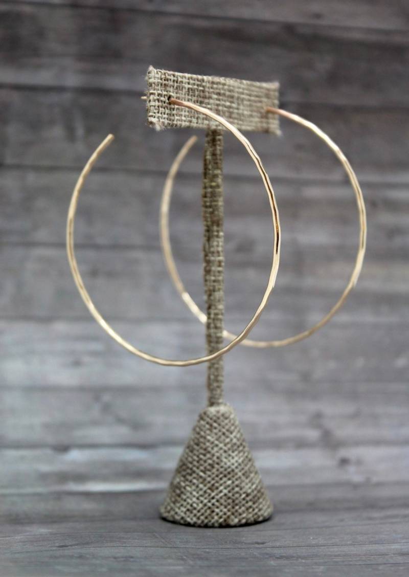 Einfache Gehämmerte Creolen von SimplyKaiJewelry