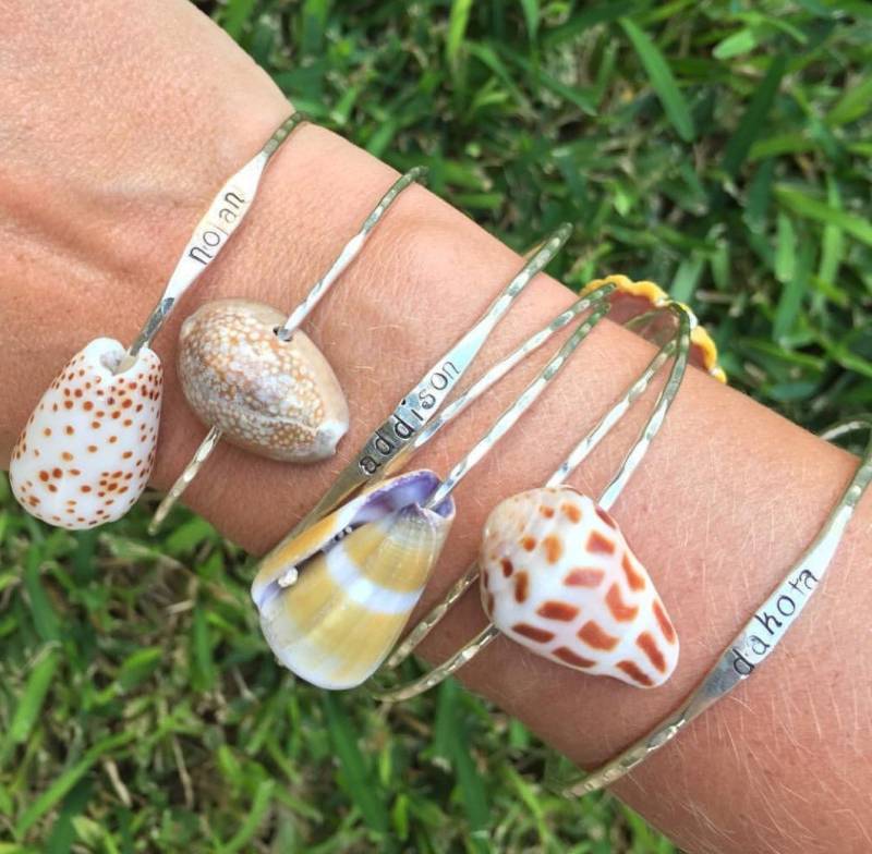 Fügen Sie Benutzerdefinierte Stempel Zu 12G Und Heirloom Armreifen von SimplyKaiJewelry