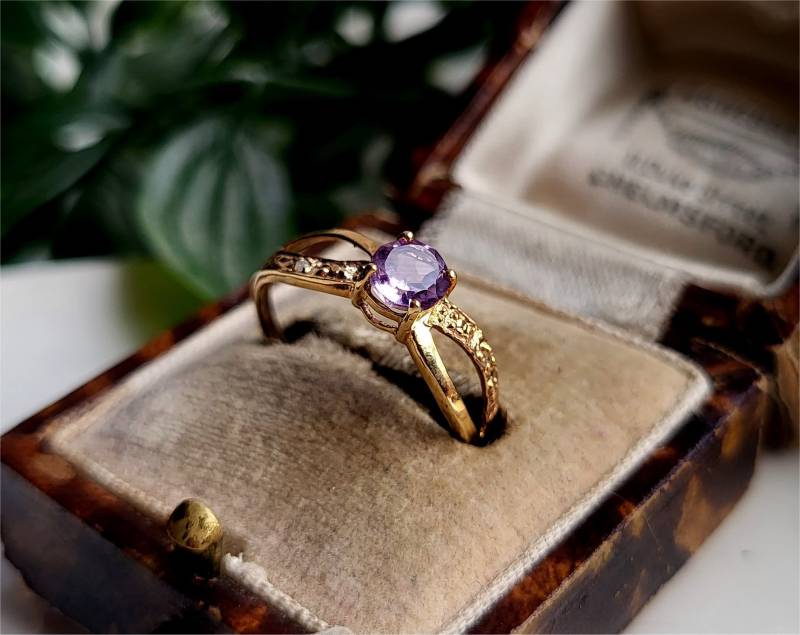 Atemberaubender 9 Karat Gold Diamant Amethyst Ring. Ring, Ring Sehr Schön | Ref00C von SimplyMrVintage
