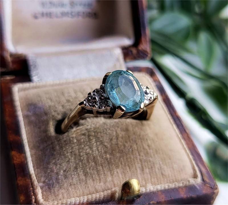 Echter Vintage 9 Karat Gold Aquamarin Und Diamant Ring. 6 Diamanten 9Ct Ring, Ring | Ref00A von SimplyMrVintage