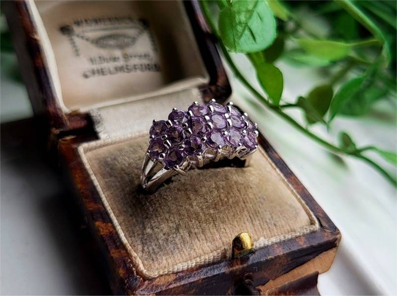 Weissgold Vintage 9 Karat Gold Amethyst Cluster Ring. Echter Statement Ring Größe Verfügbar | Ref00M von SimplyMrVintage