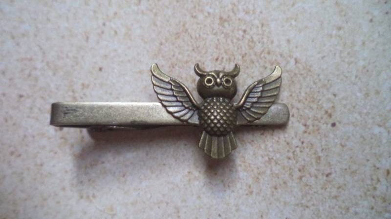 Antique Bronze Fliegende Eule Tie Clip Bar Pin Gothic Steampunk Woodland Animals Antique Bronze Fliegende Eule Tie Clip Bar Pin Gothic Steampunk Woodland Animals von SimplyNightOwl