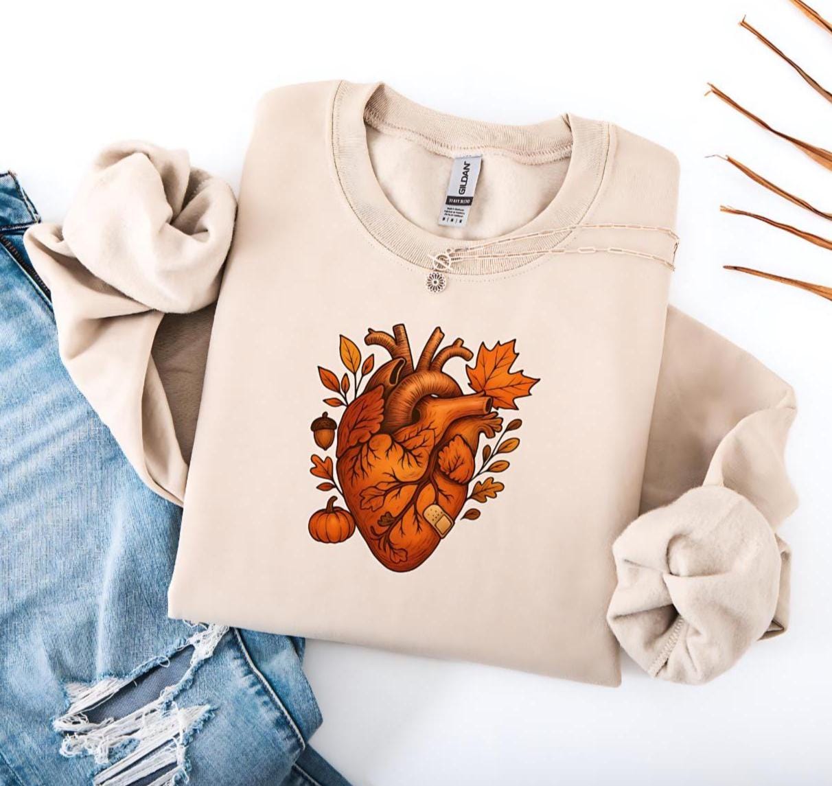 Gemütliches Herbst Sweatshirt Damen - Pullover Mit Anatomie Herz Halloween Sweater Kürbis Geschenk Herbstmode Kardiologie Shirt von SimplyNurseThings