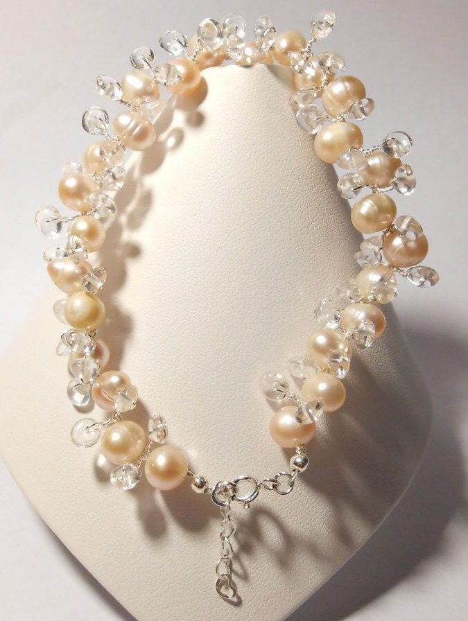 Perle Und Quarz Armband, Hochzeit Tag Schmuck, Brautschmuck, Hochzeitsschmuck, Muttertagsgeschenk, Geschenk Für Die Braut, Brautjungferngeschenk Perle Und Quarz Armband, Hochzeit Tag Schmuck, Brautschmuck, Hochzeitsschmuck, Muttertagsgeschenk, Geschenk Für Die Braut, Brautjungferngeschenk von SimplySJewellery