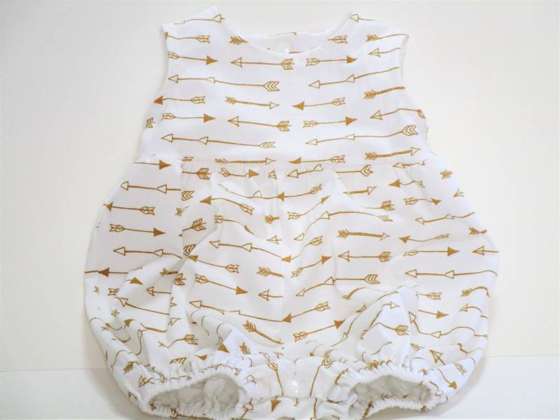 Gold Arrow Baby Strampler Mit Stirnband Weißes Sommer Outfit von SimplyTotsBoutique