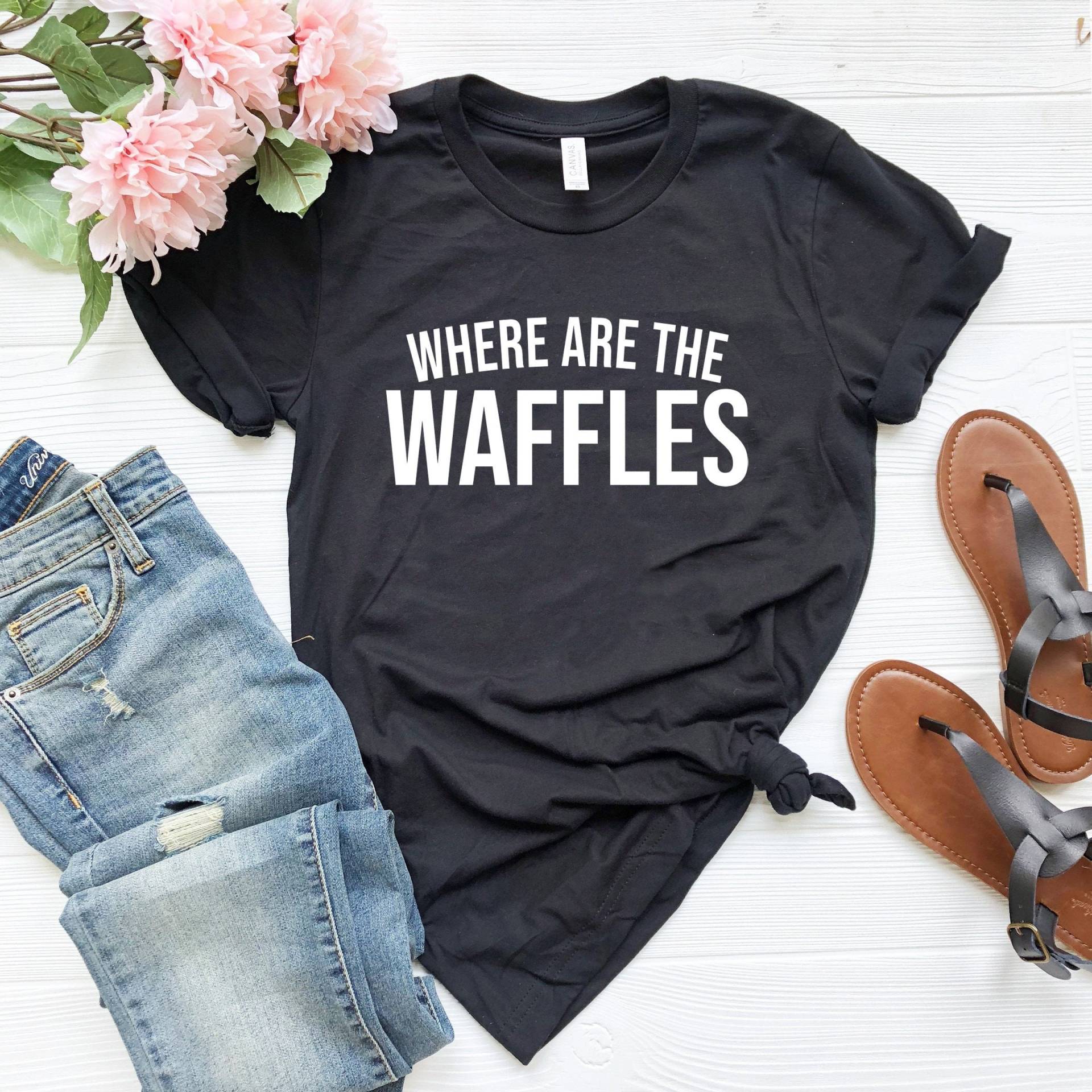 Wo Sind Die Waffeln Shirt Frühstück Liebhaber Waffel Geschenk Mama Wochenende T-Shirt Lustige Papa T-Shirts Shirts von SimplyTraded