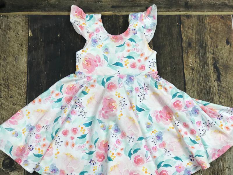 Aquarell Twirl Kleid, Kreis Mädchen Kleinkind Sommer Geblümtes Geburtstagskleid, Osterkleid von Simplyspinningthread