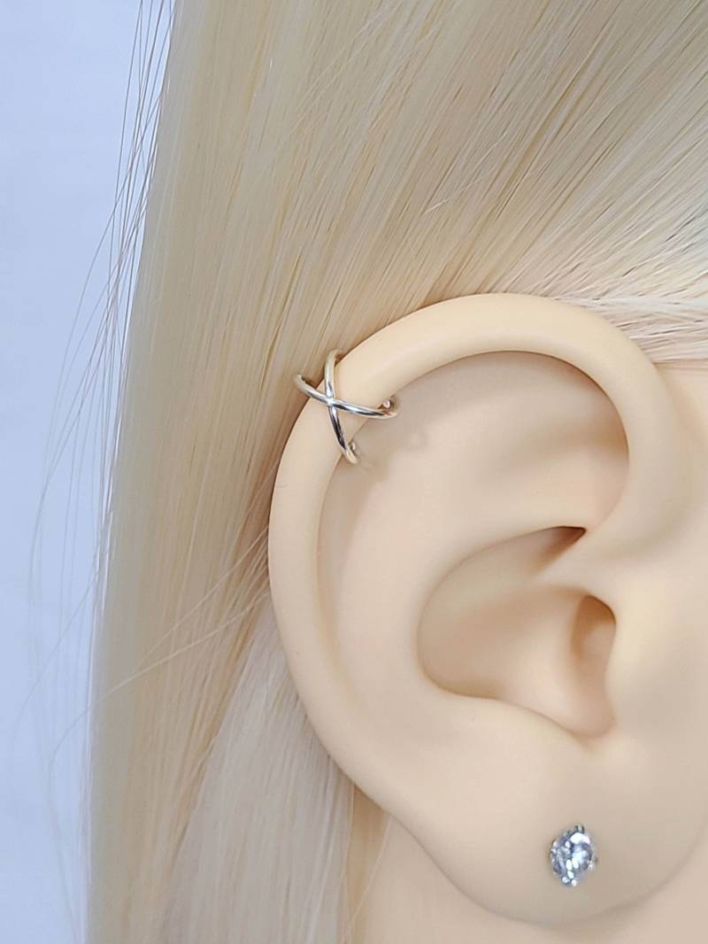Fake Criss Cross Knorpel Ohr Cuff Helix Gefälschte Ohrclips Zierlich Oberer - Sterling Silber/14K Gold Fake Criss Cross Knorpel Ohr Cuff Helix Gefälschte Ohrclips Zierlich Oberer - Sterling Silber/14K Gold von SimplyyCharming