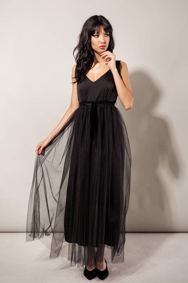Abendkleid Lang Mit Tüll Und Trägern in Schwarz Schleife von SinWeaverFashion