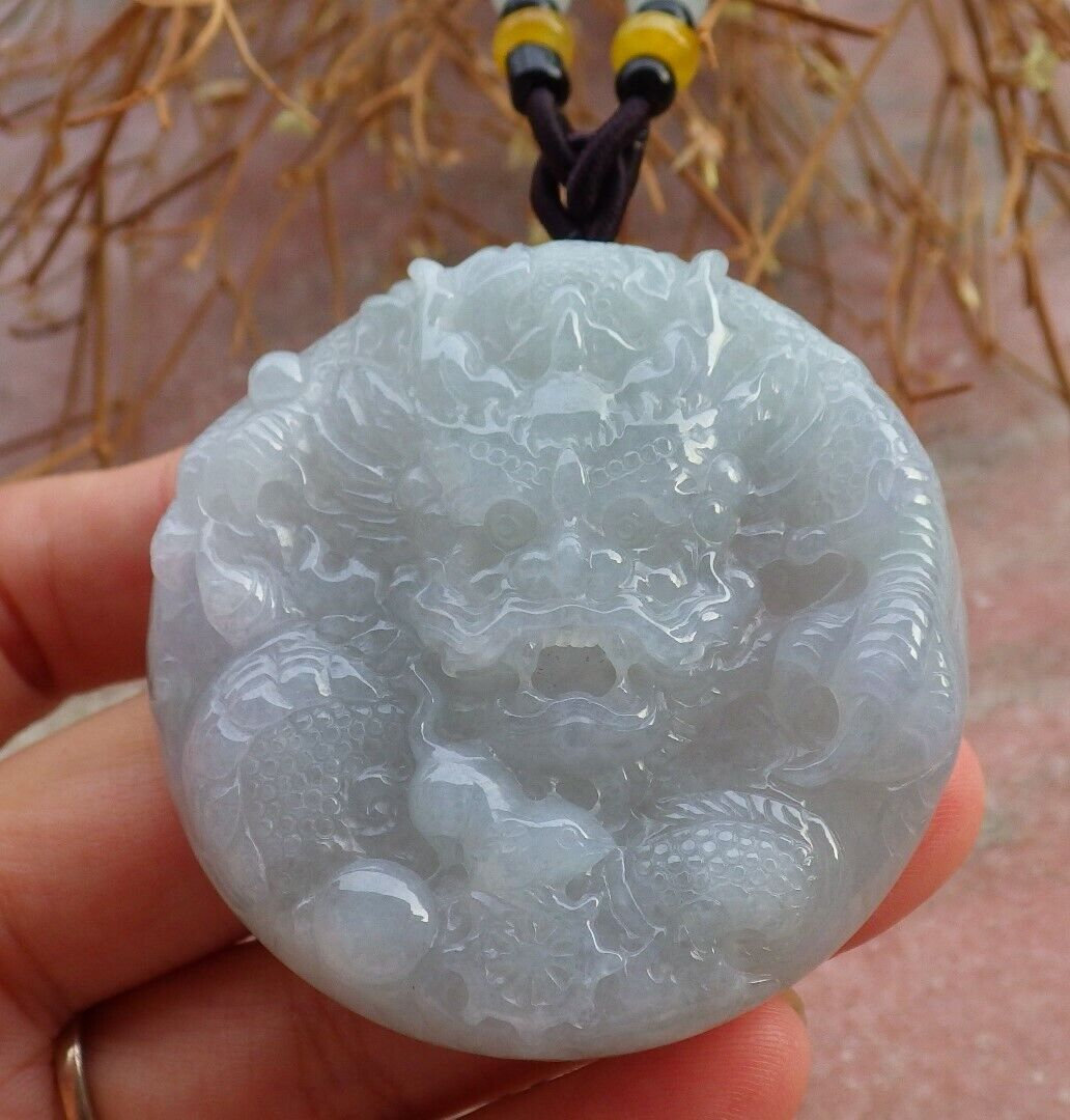 Zertifizierte Hand Geschnitzte Eis Grüner Lavendel Natur Myanmar Burma A Jade Jadeit Kreis Drachenperle Perlen Anhänger Halskette von Singjade