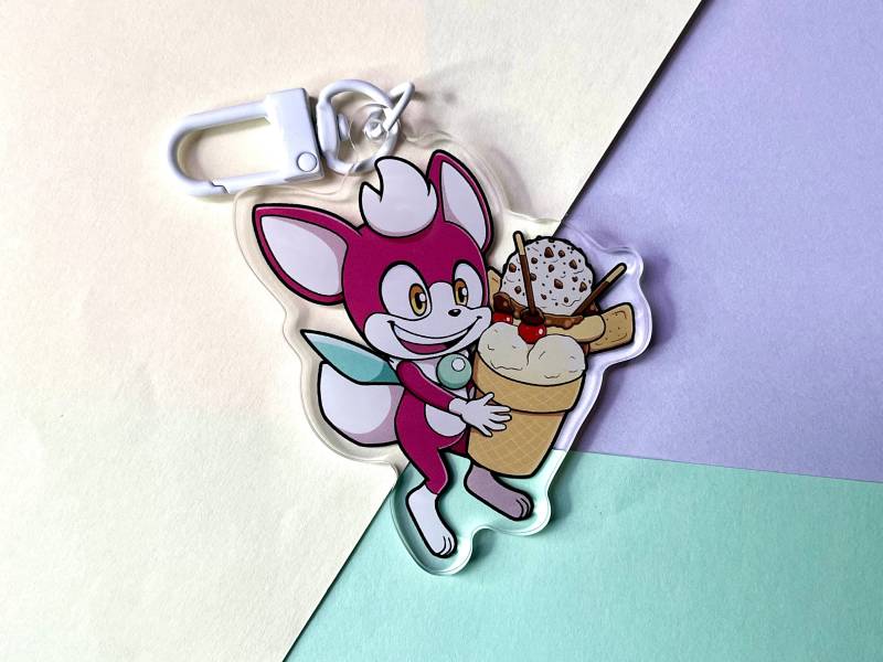 Chip The Chihuahua Acryl Keychain von SinisterCosxArt