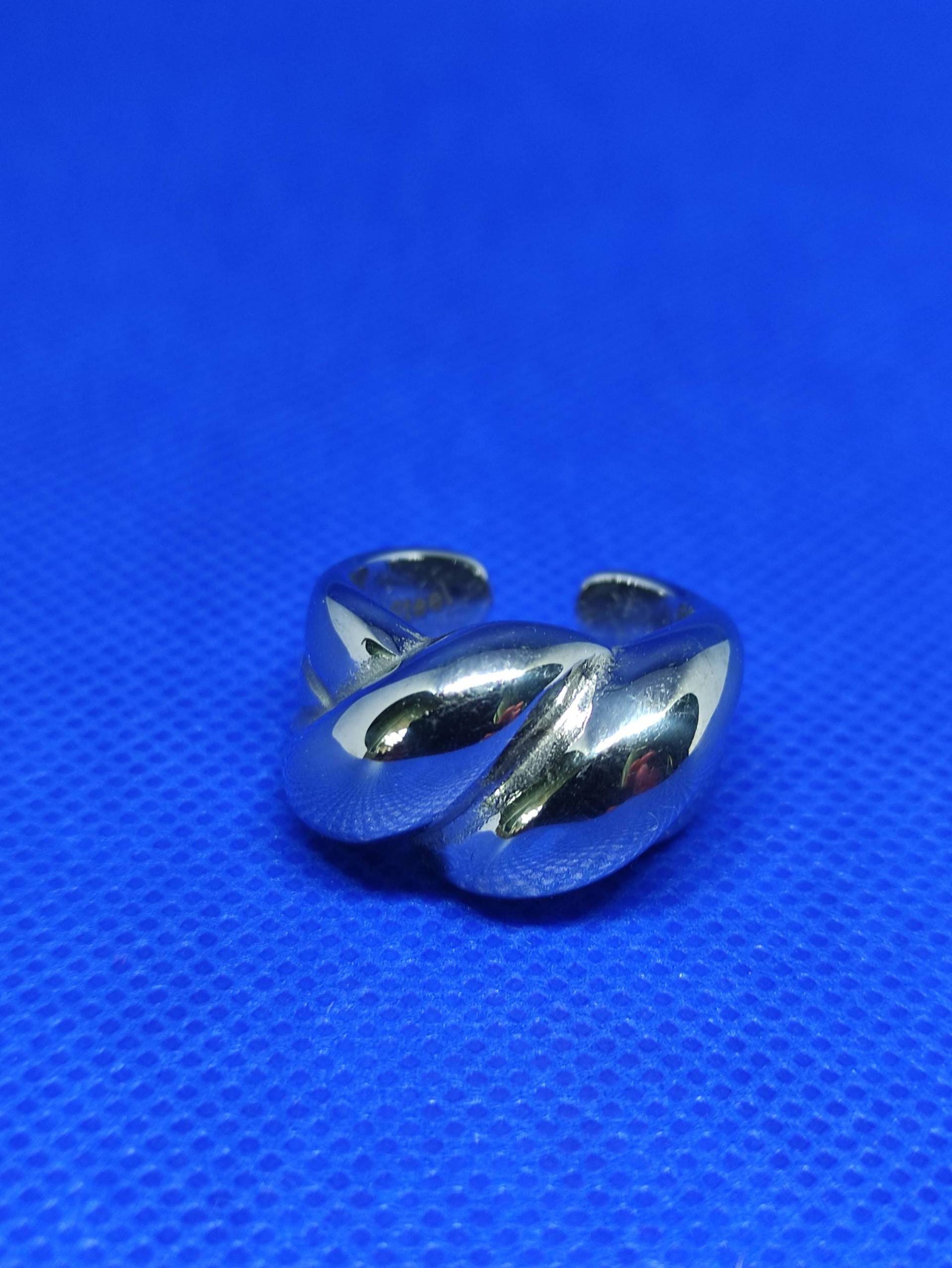 Hübscher Edelstahlring. in Der Größe Individualisierbar Hübscher Edelstahlring. in Der Größe Individualisierbar von SinloveDesign