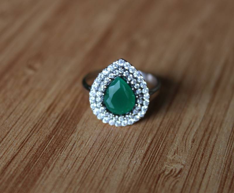 Grüner Achat Ring, Tropfen Frauen Grüner Stein Sterling Silber Diamant 925K Vorschlag Ring, 925K Schmuck von SirJewellry